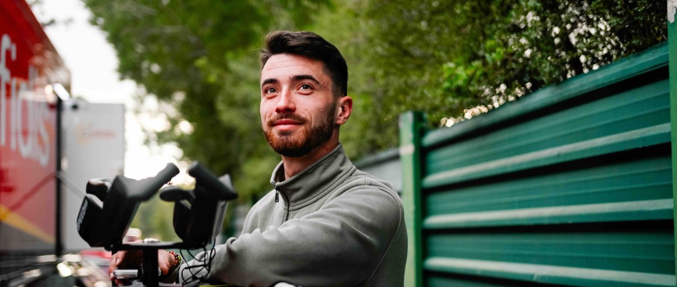 À l’abri du vent : Pierre Gazengel