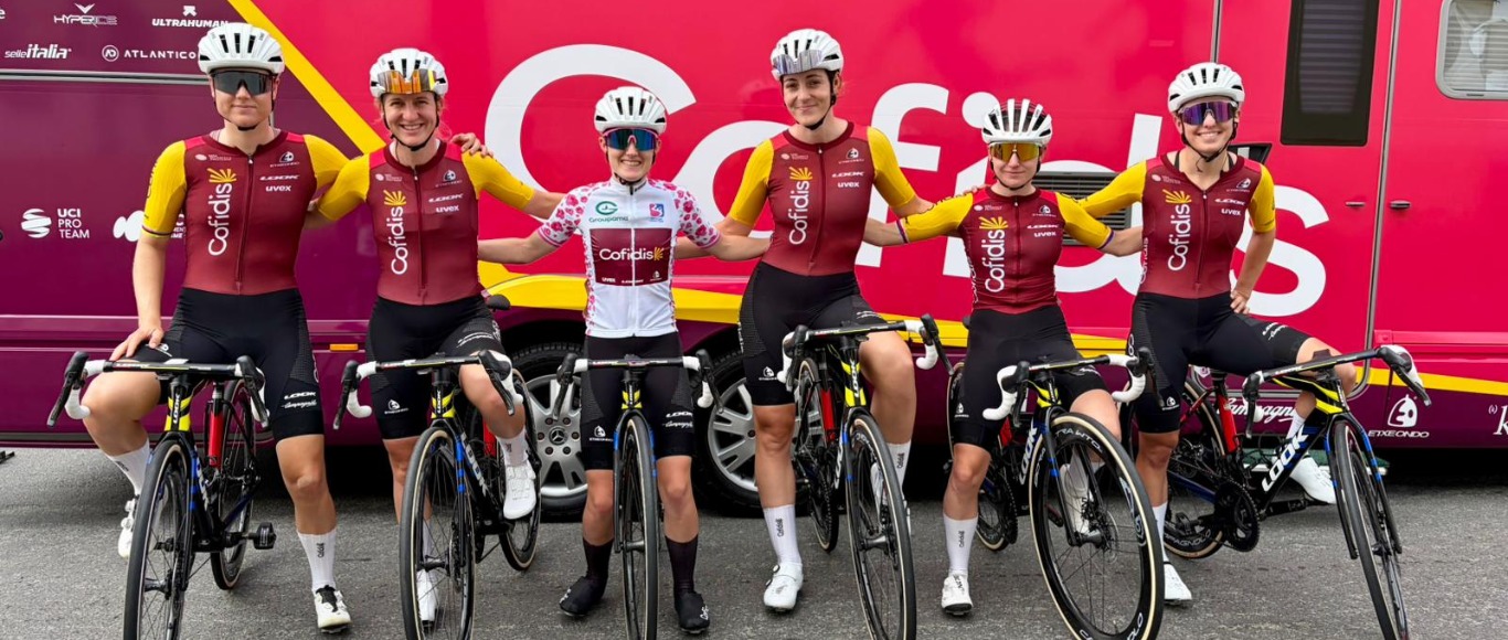Bretagne Ladies Tour – Etape 3 – Valentine Fortin 2e à Laval, Ema Comte en blanc