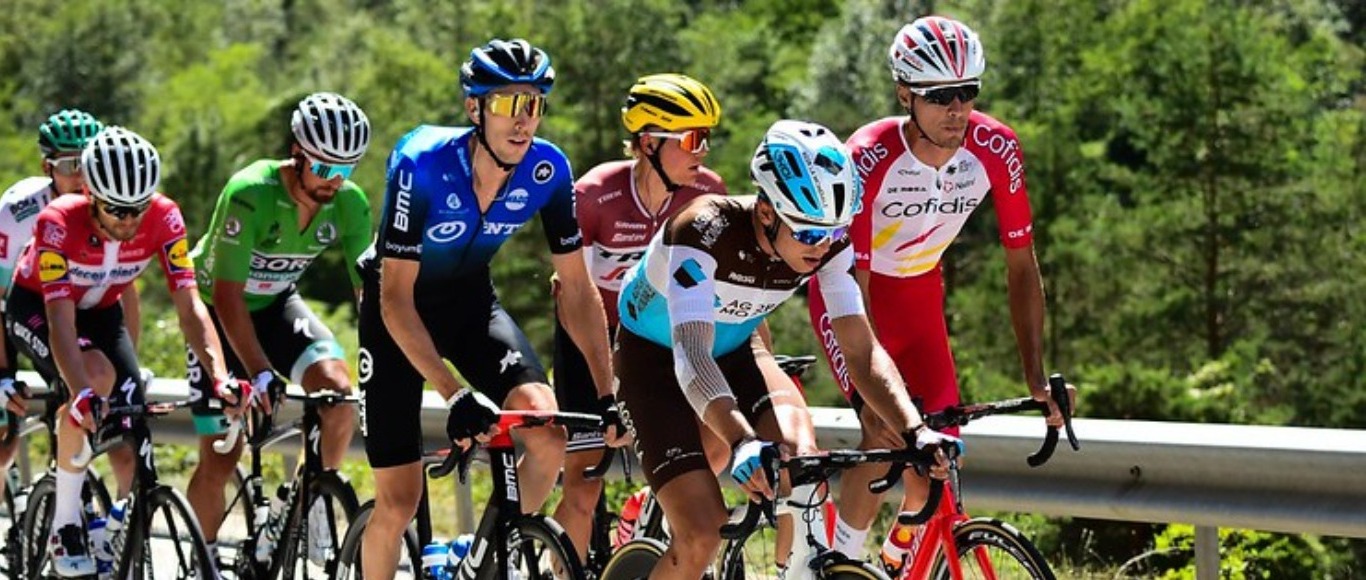 TOUR DE FRANCE - ÉTAPE 2 ANTHONY PÉREZ À L'ATTAQUE, GUILLAUME MARTIN DANS LES TEMPS